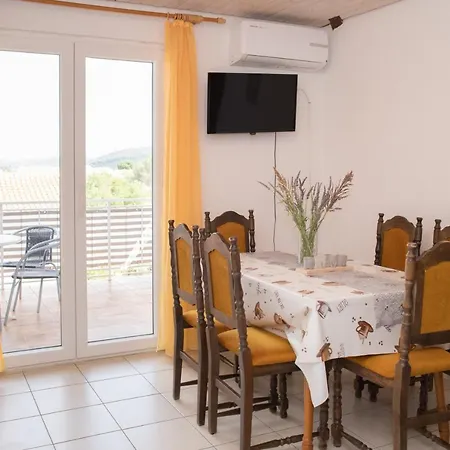 Apartmán Dalmatien Raslina